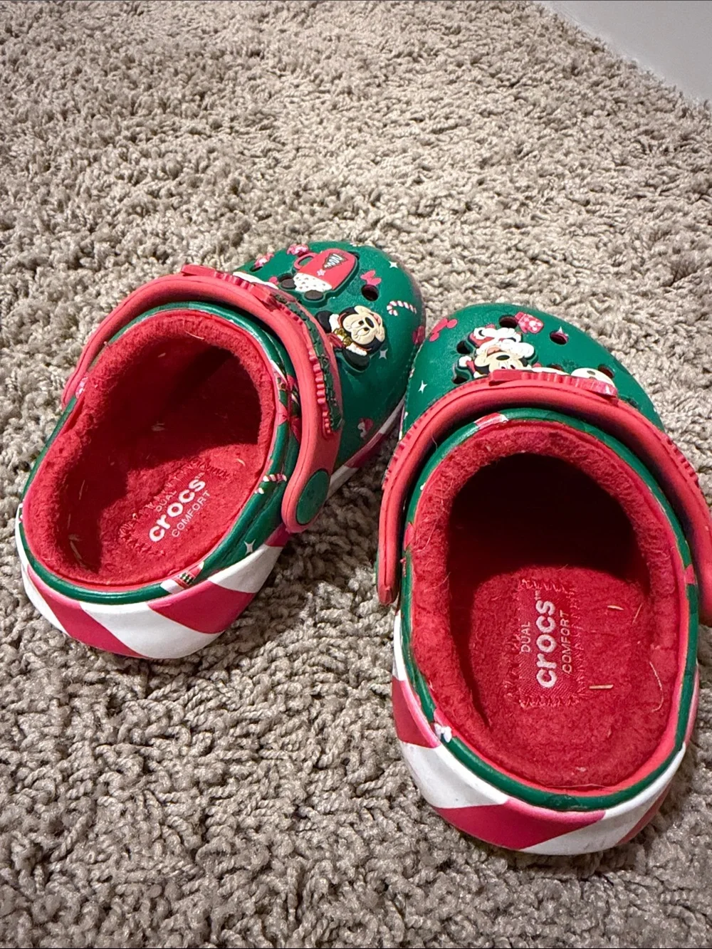 CROCS bright green